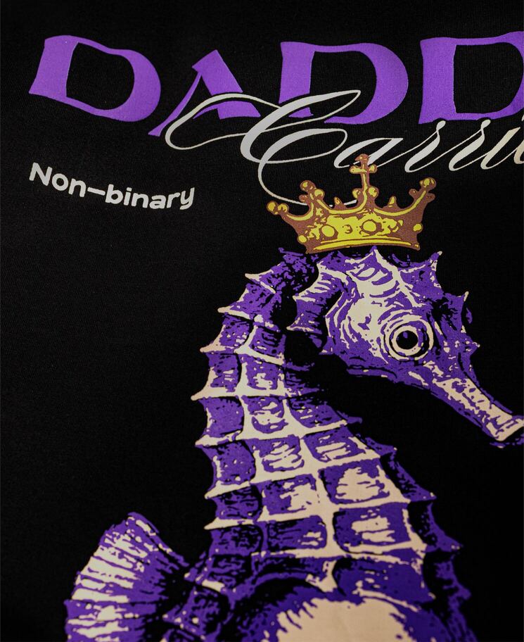 THE CARRY TEE